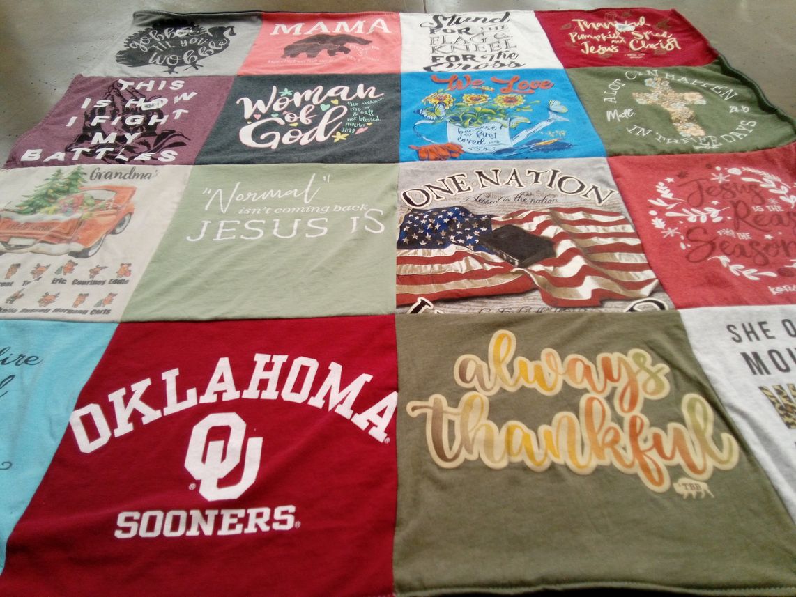 T-shirt quilt featuring oklahoma sooners by Tamyara from OK