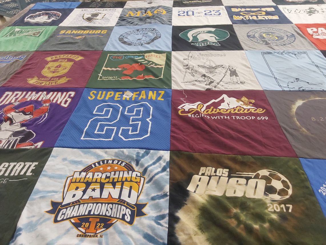T-shirt quilt from sandburg high school, illinois state university by Kelly from IL