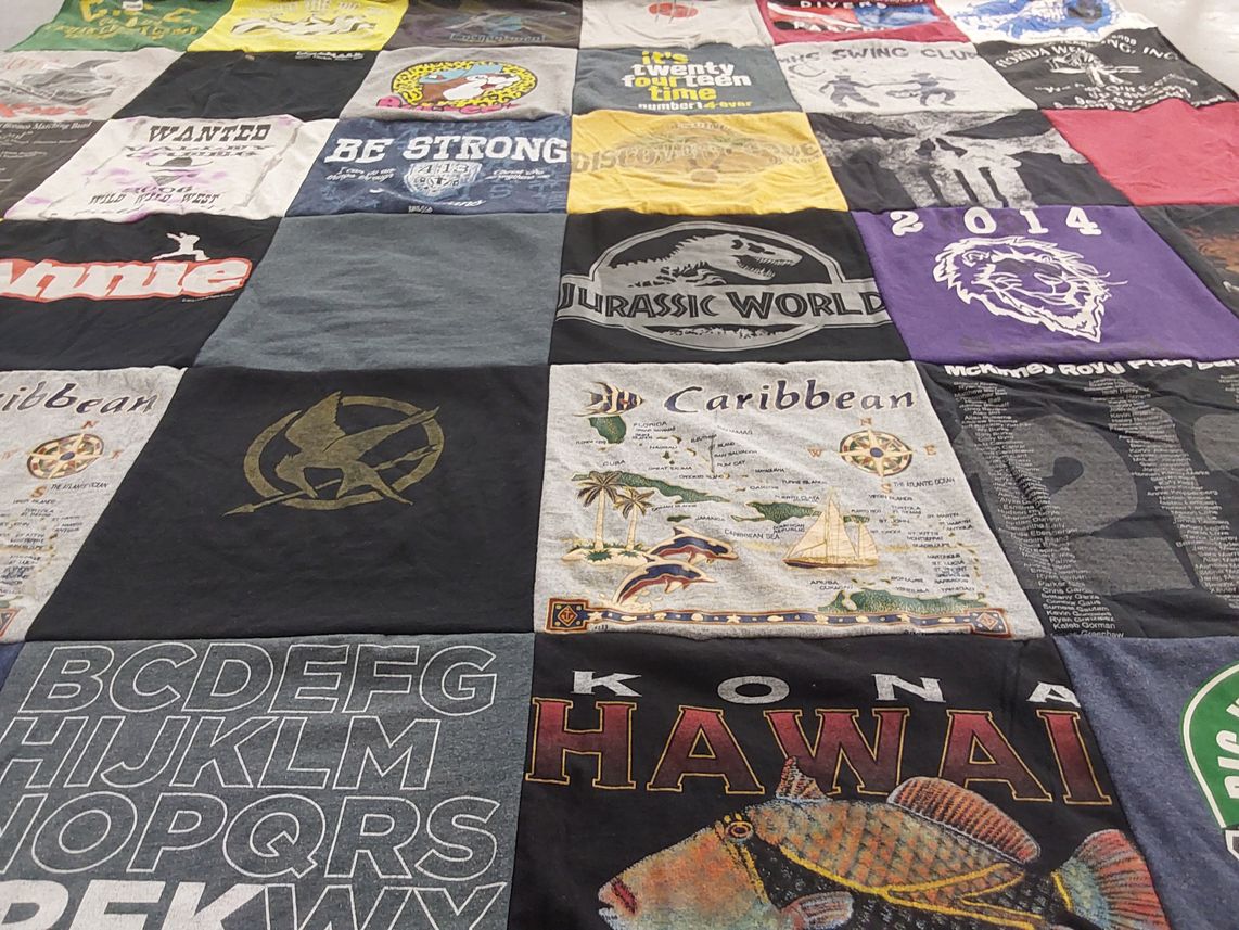 T-shirt quilt with travel, beach themes by Denise from TX