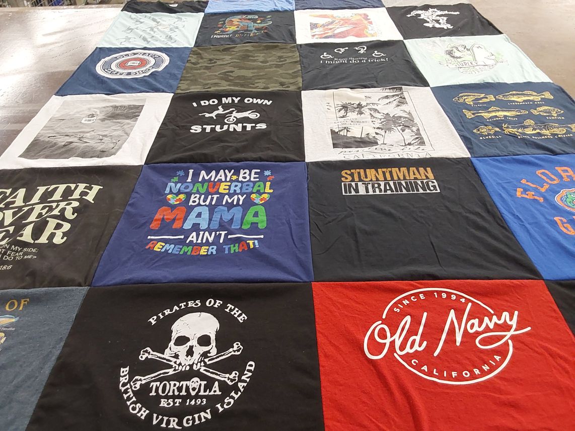 T-shirt quilt with stunts, pirates themes by Lori from FL