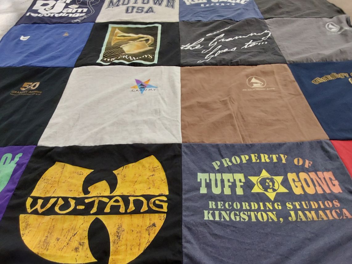 T-shirt quilt with music, recording themes by Serena from NJ
