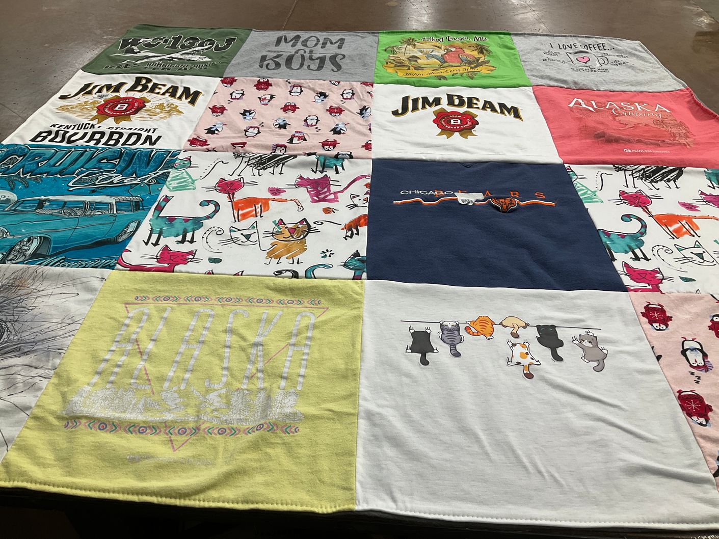 T-shirt quilt featuring chicago bears by Barbsra from MS