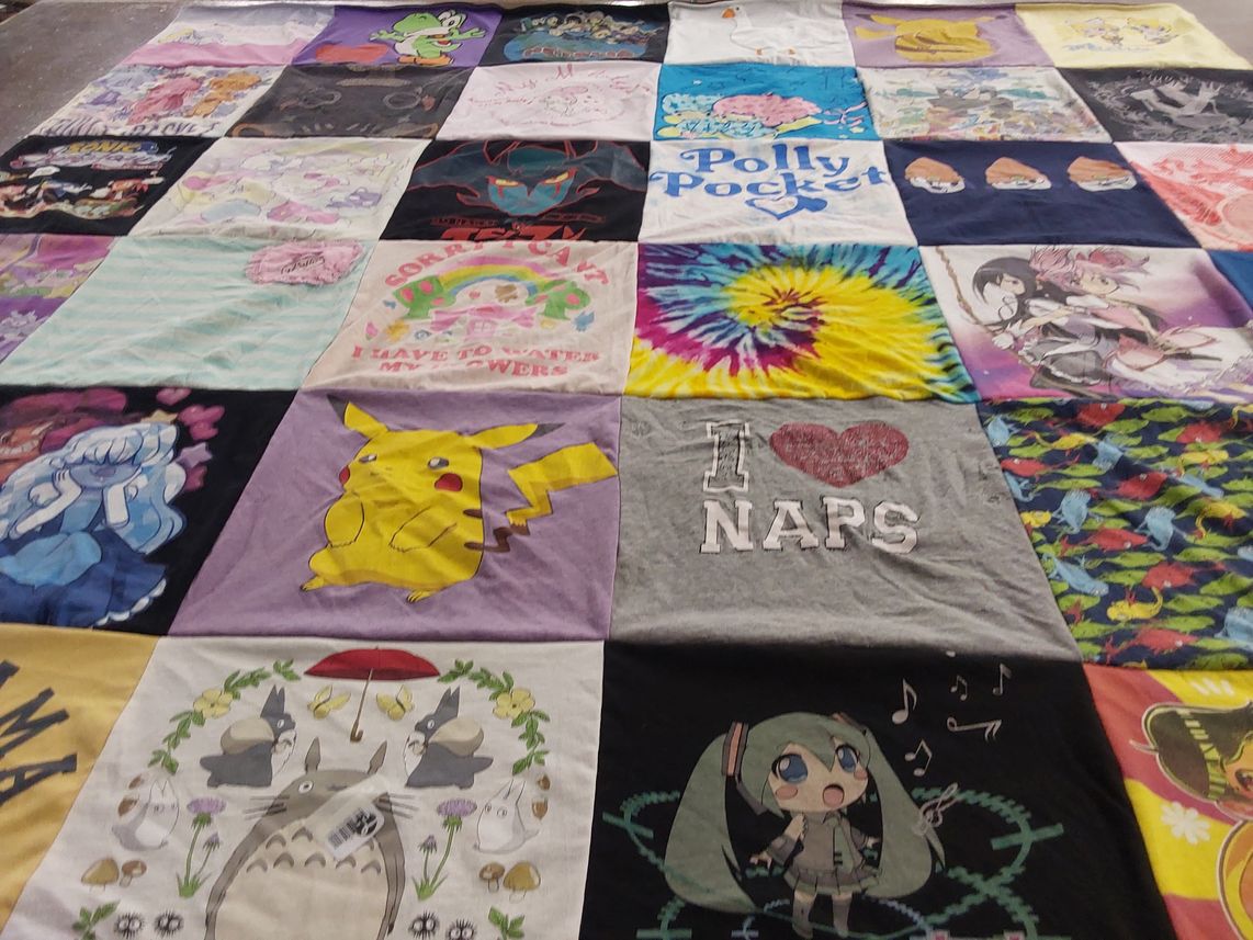 T-shirt quilt with anime, video games themes by Tiffiny from NV