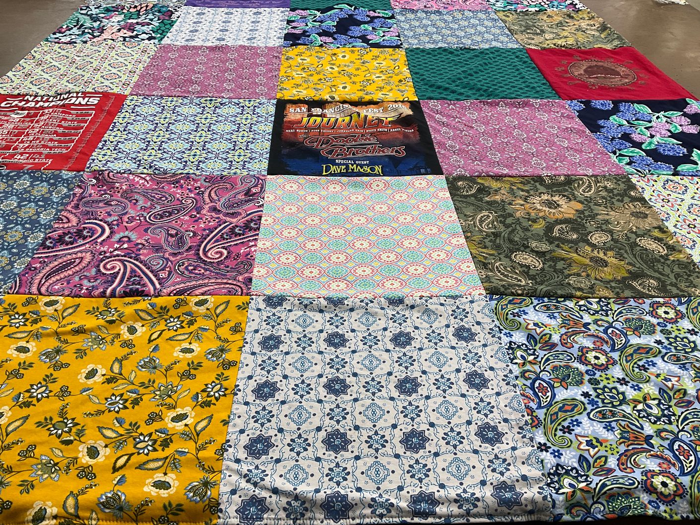 T-shirt quilt by Tammie from GA
