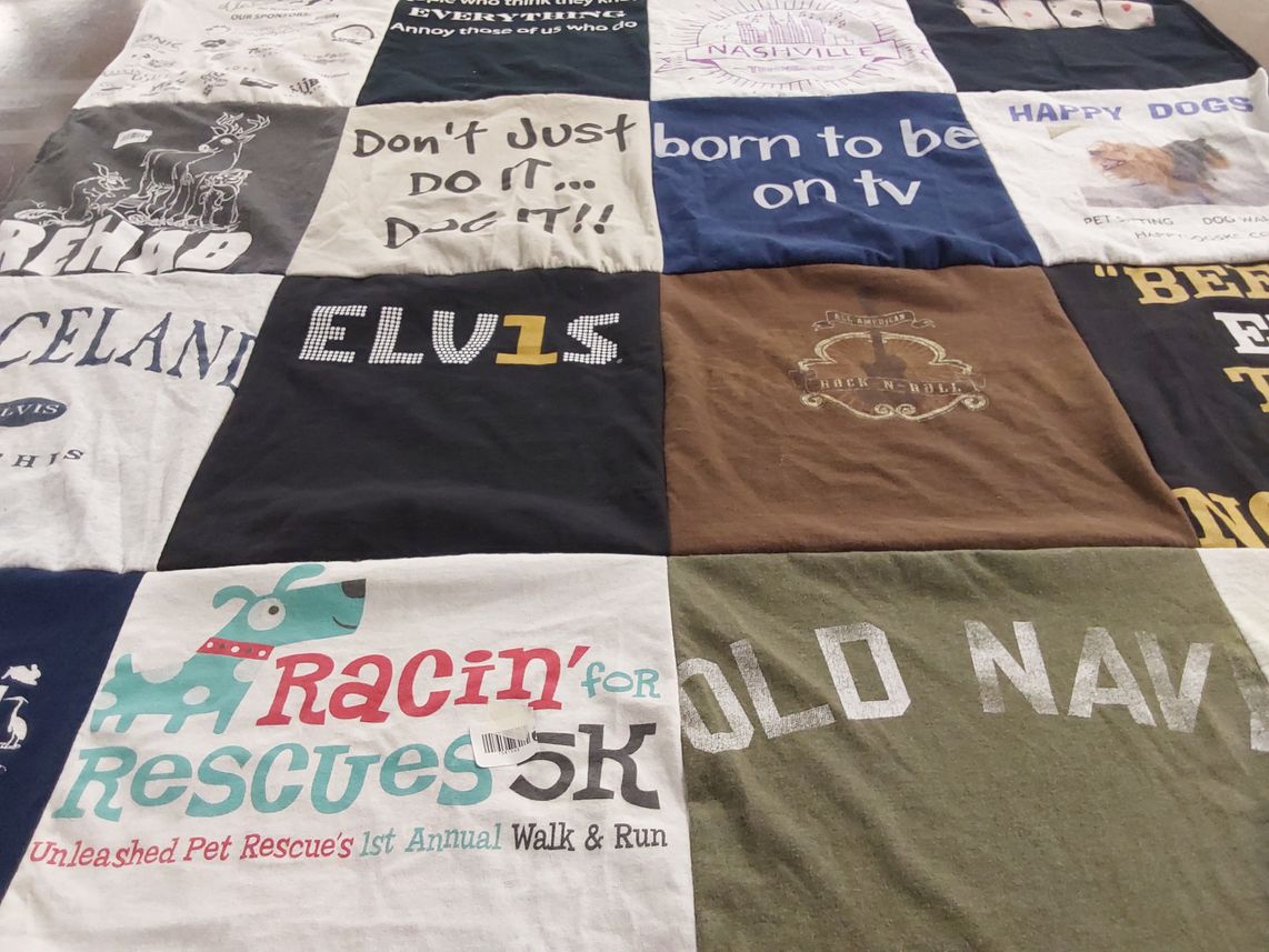 T-shirt quilt with pets, animals themes by Darin from MO