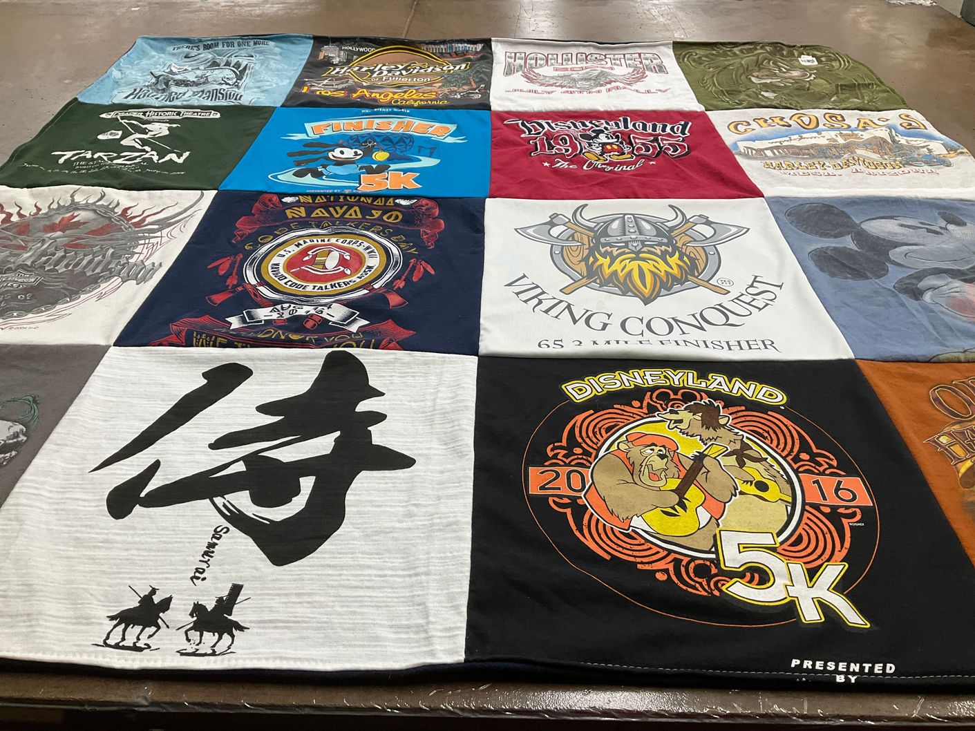 T-shirt quilt with theme parks, running themes by Eldon from WA