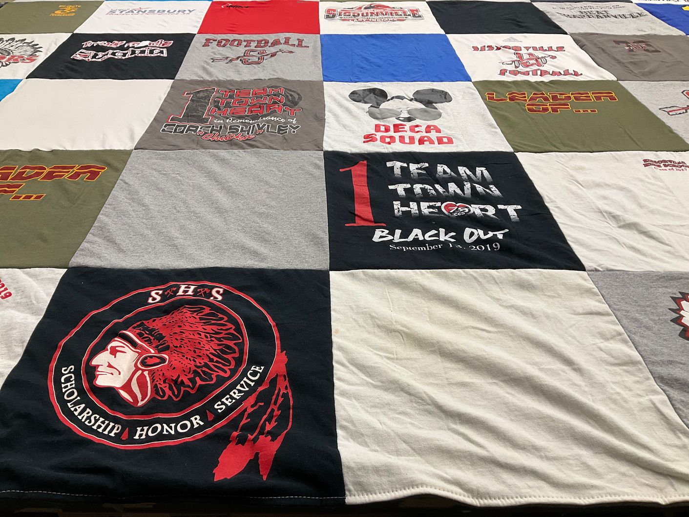 T-shirt quilt from sherwood high school by Jenny from WV