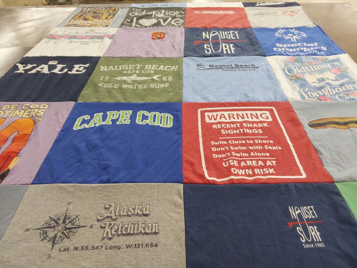 T-shirt quilt from yale university by Kelley from CT
