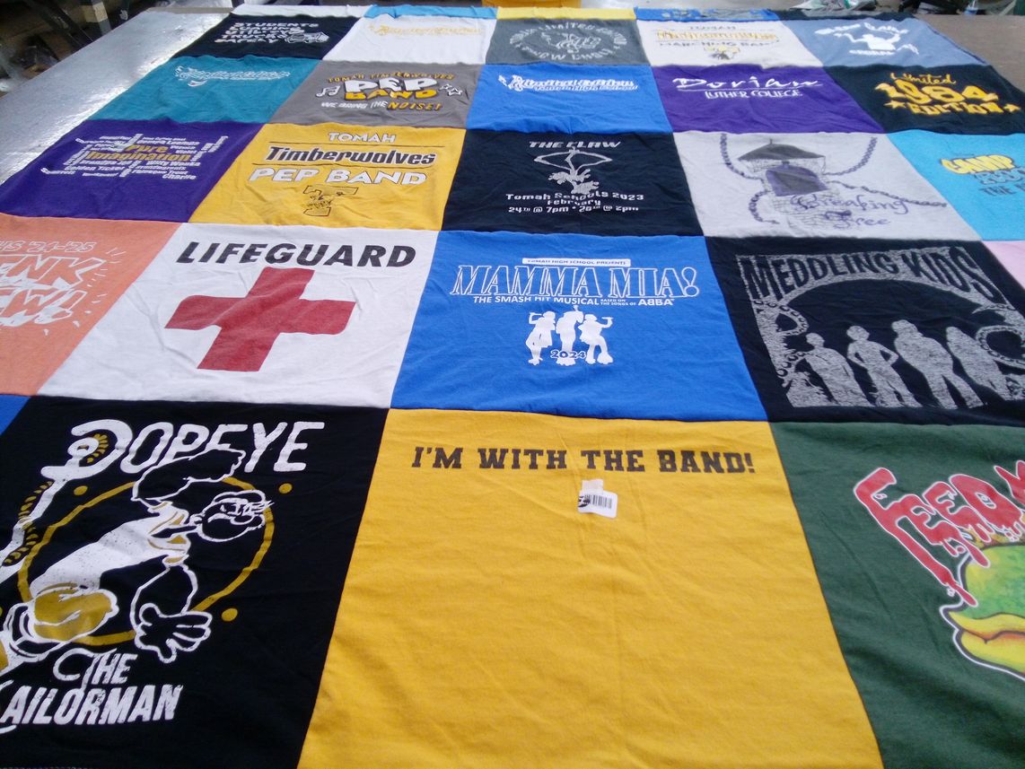 T-shirt quilt featuring timberwolves by Natasha from WI