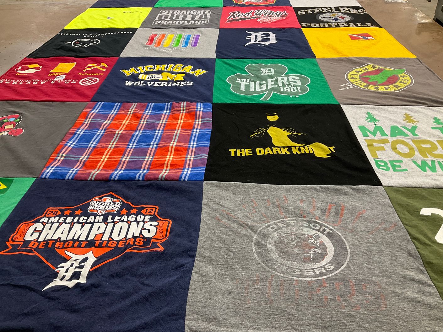T-shirt quilt featuring detroit tigers by Mike from MT