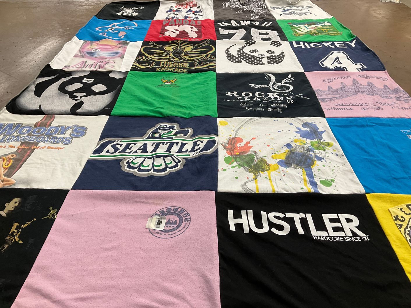 T-shirt quilt with skateboarding, music themes by Antje from HI