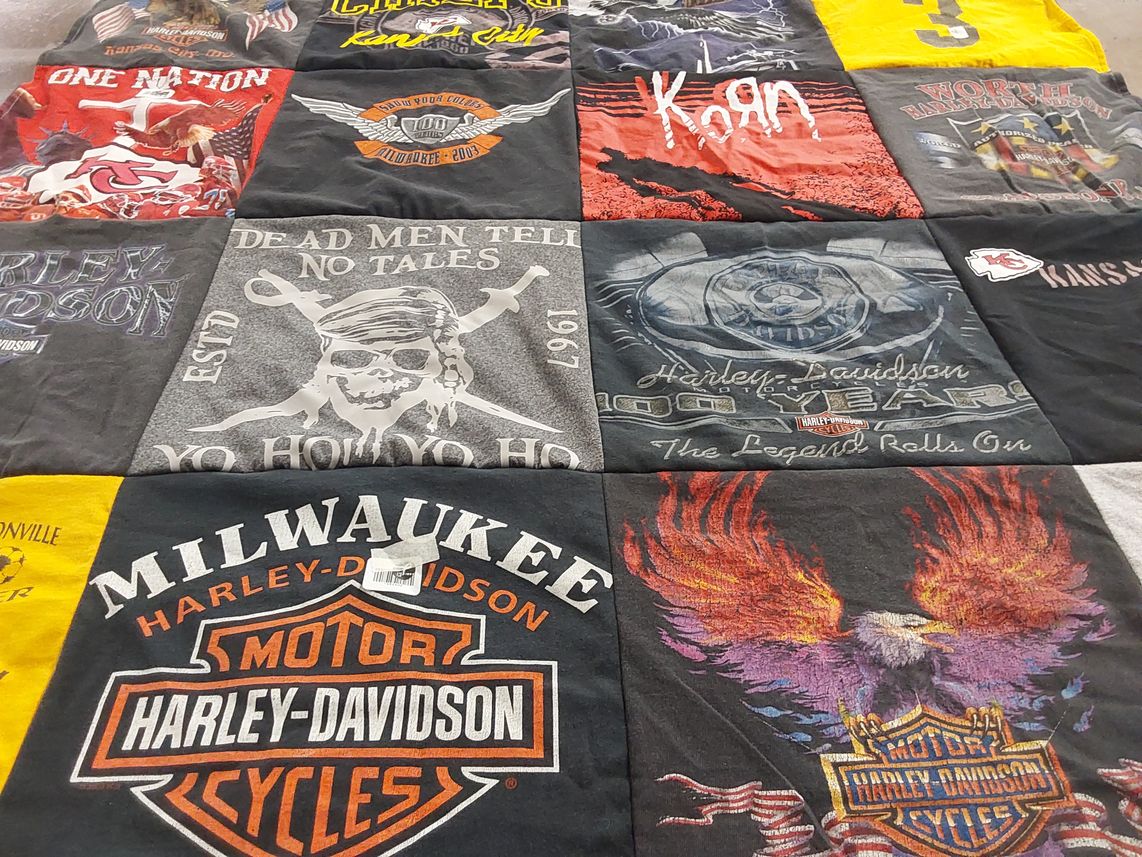 T-shirt quilt featuring kansas city chiefs by Carl from FL