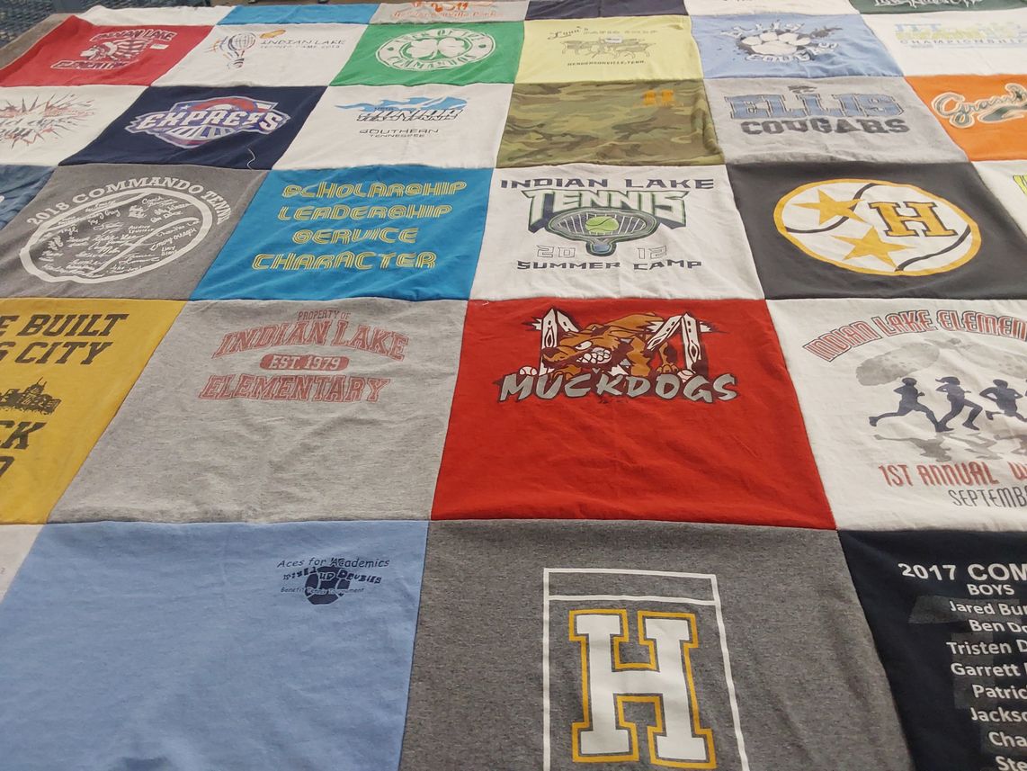 T-shirt quilt featuring muckdogs by Concheta from TN