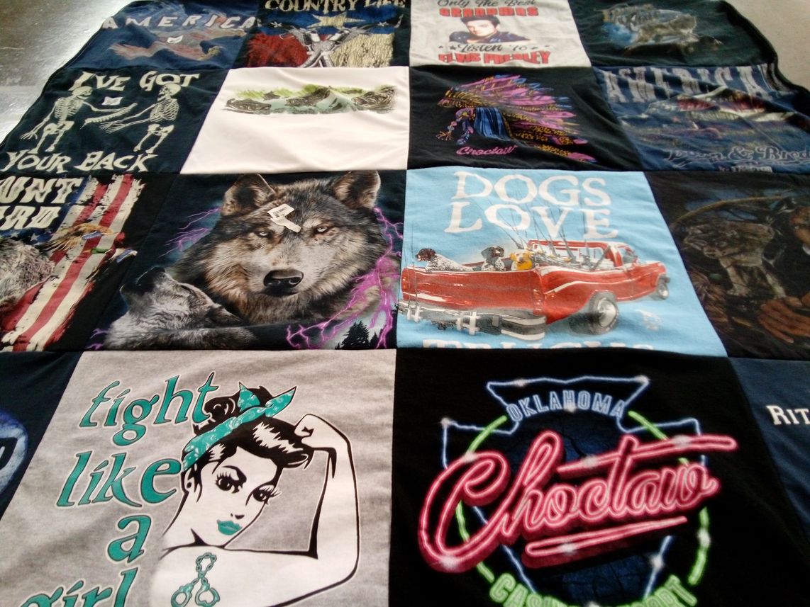 T-shirt quilt with dogs, country music themes by Vi from TX
