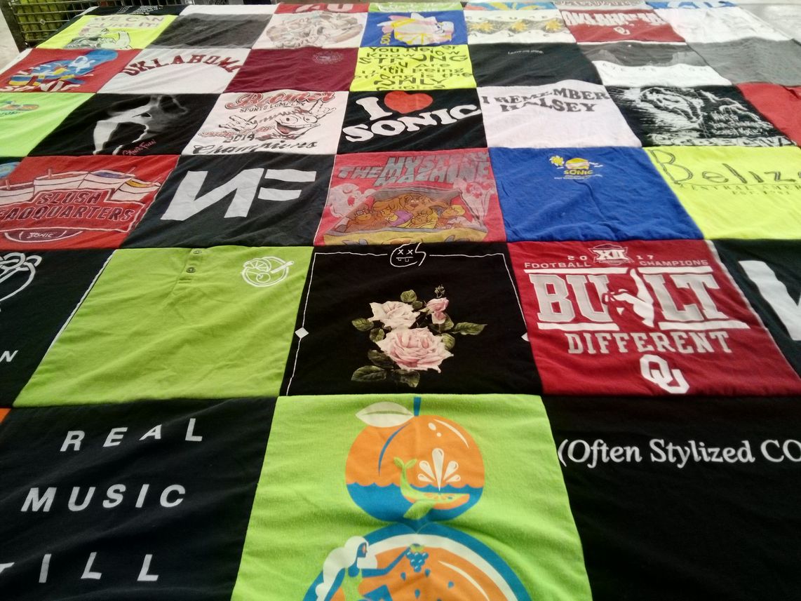 T-shirt quilt from university of oklahoma by Taylor from OK