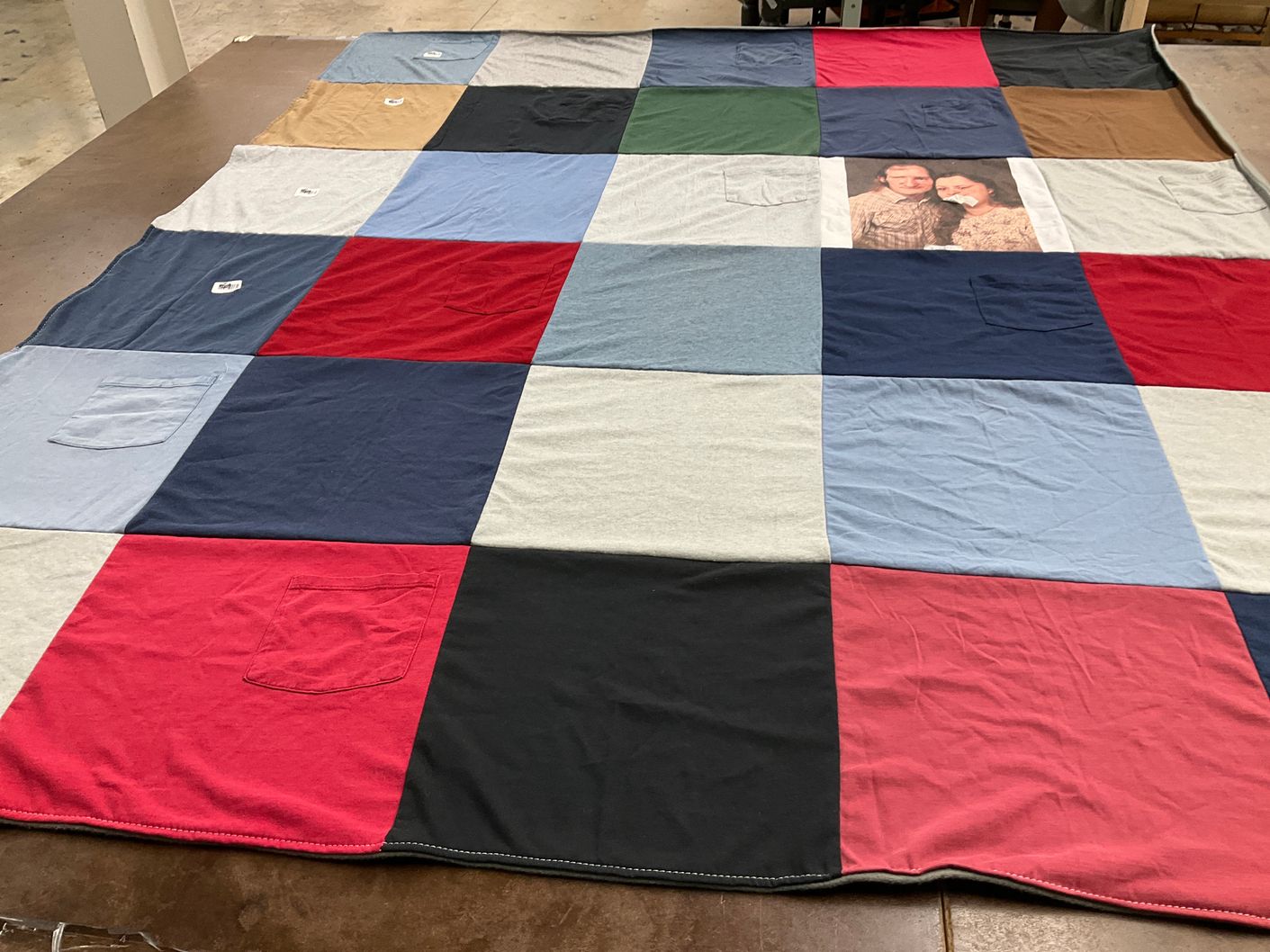 T-shirt quilt by Lessa from IN