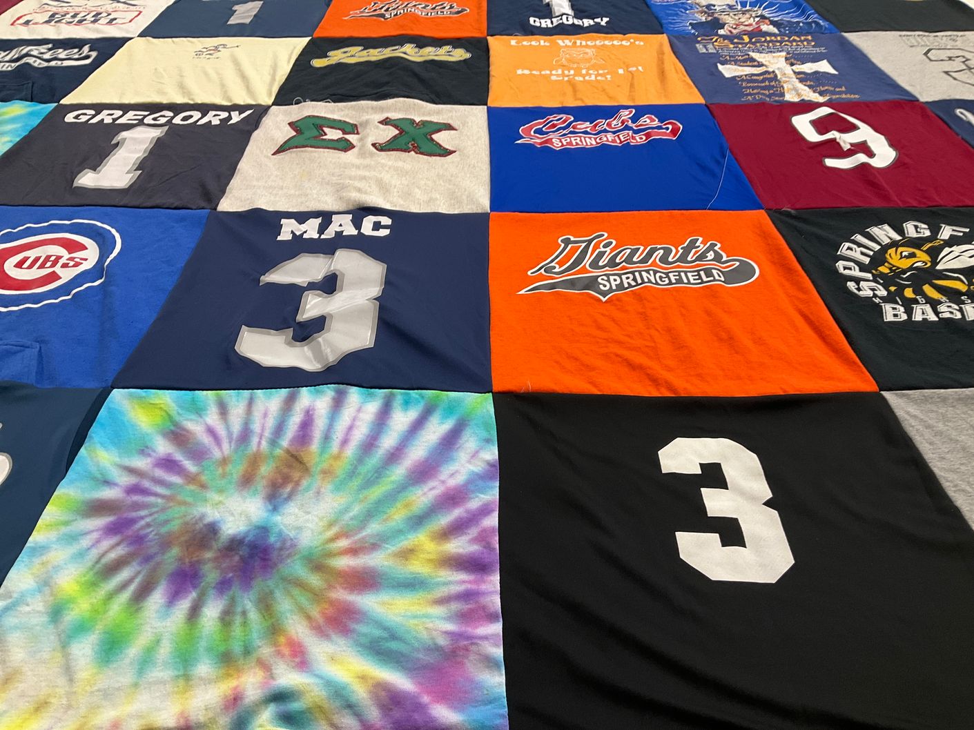 T-shirt quilt featuring chicago cubs, springfield giants by Kerri from TN