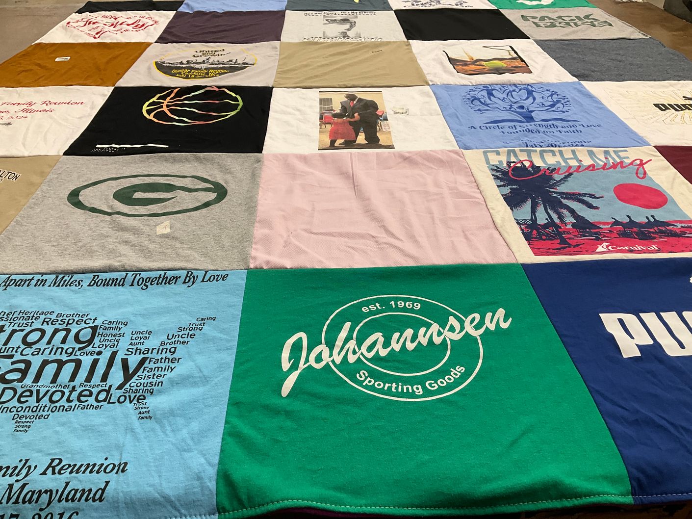 T-shirt quilt with family reunions, sports themes by Samantha from GA