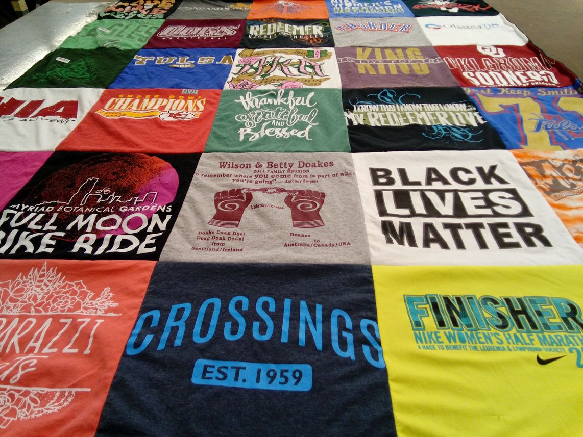 T-shirt quilt from university of oklahoma by Anna from OK
