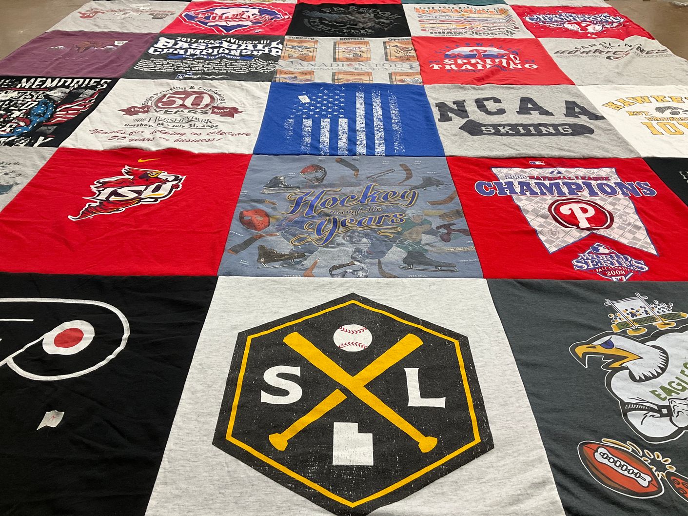 T-shirt quilt featuring philadelphia phillies, philadelphia flyers by Thomas from NY