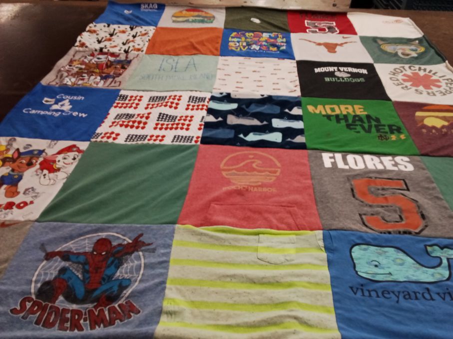 T-shirt quilt from mount vernon college by Stephanie from WA