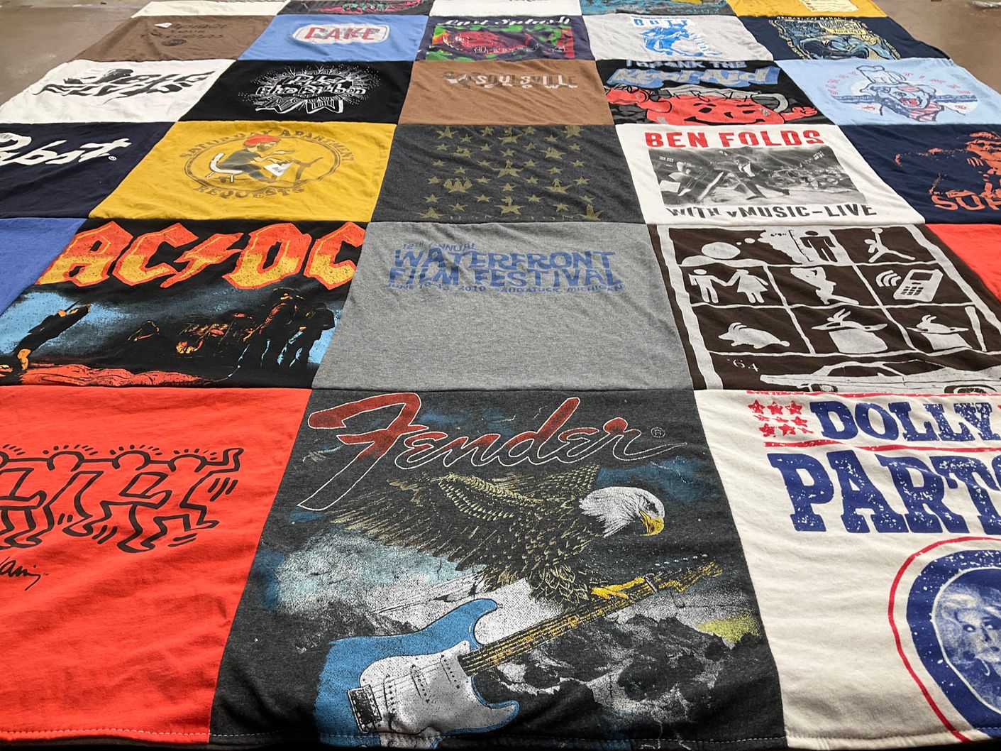 T-shirt quilt with music, concerts themes by Cynthia from IL