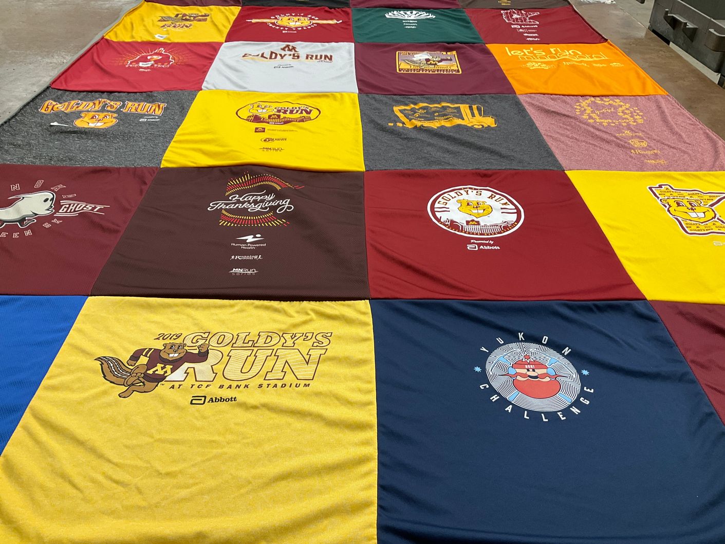 T-shirt quilt featuring gophers by Carl from WI