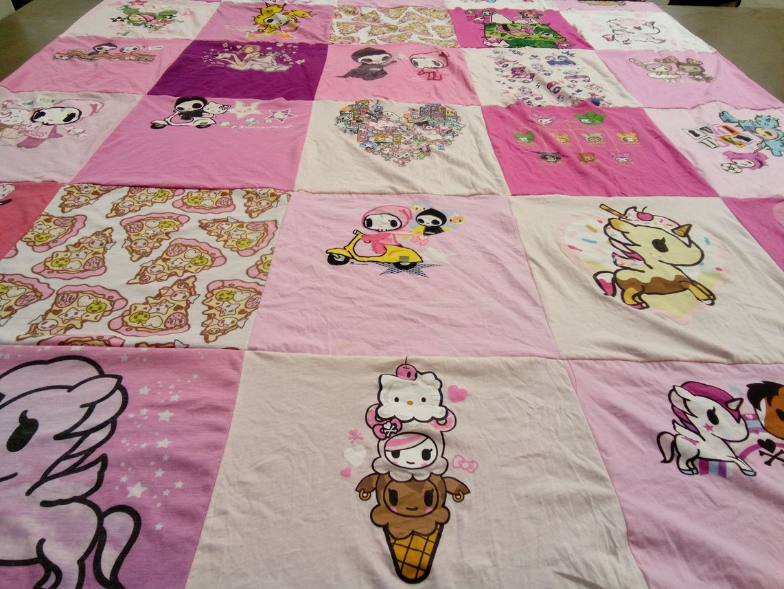 T-shirt quilt with kawaii culture, cute aesthetics themes by Christen from HI