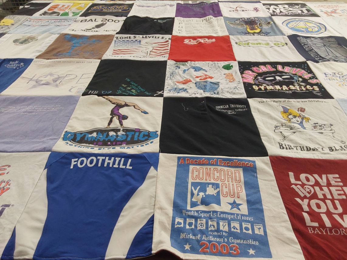 T-shirt quilt from foothill college by Holly from NV