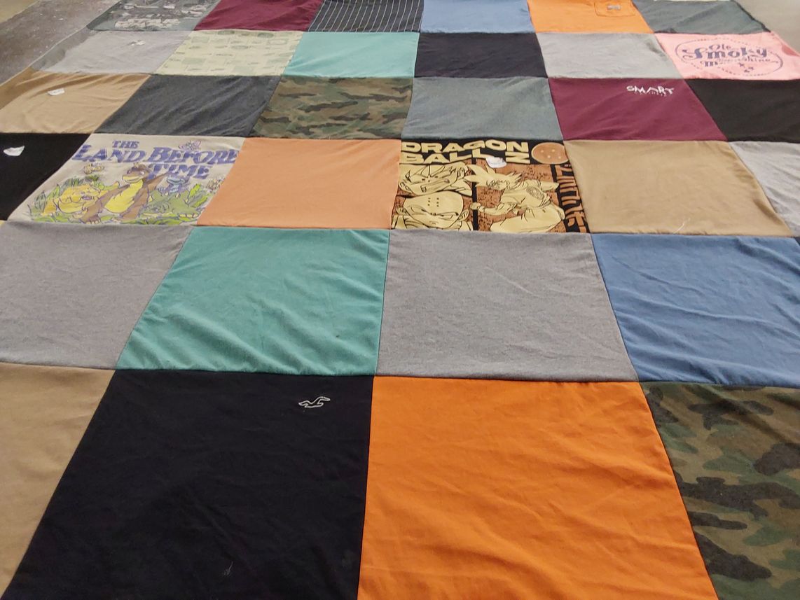 T-shirt quilt with animation, gaming themes by Rachel from IN