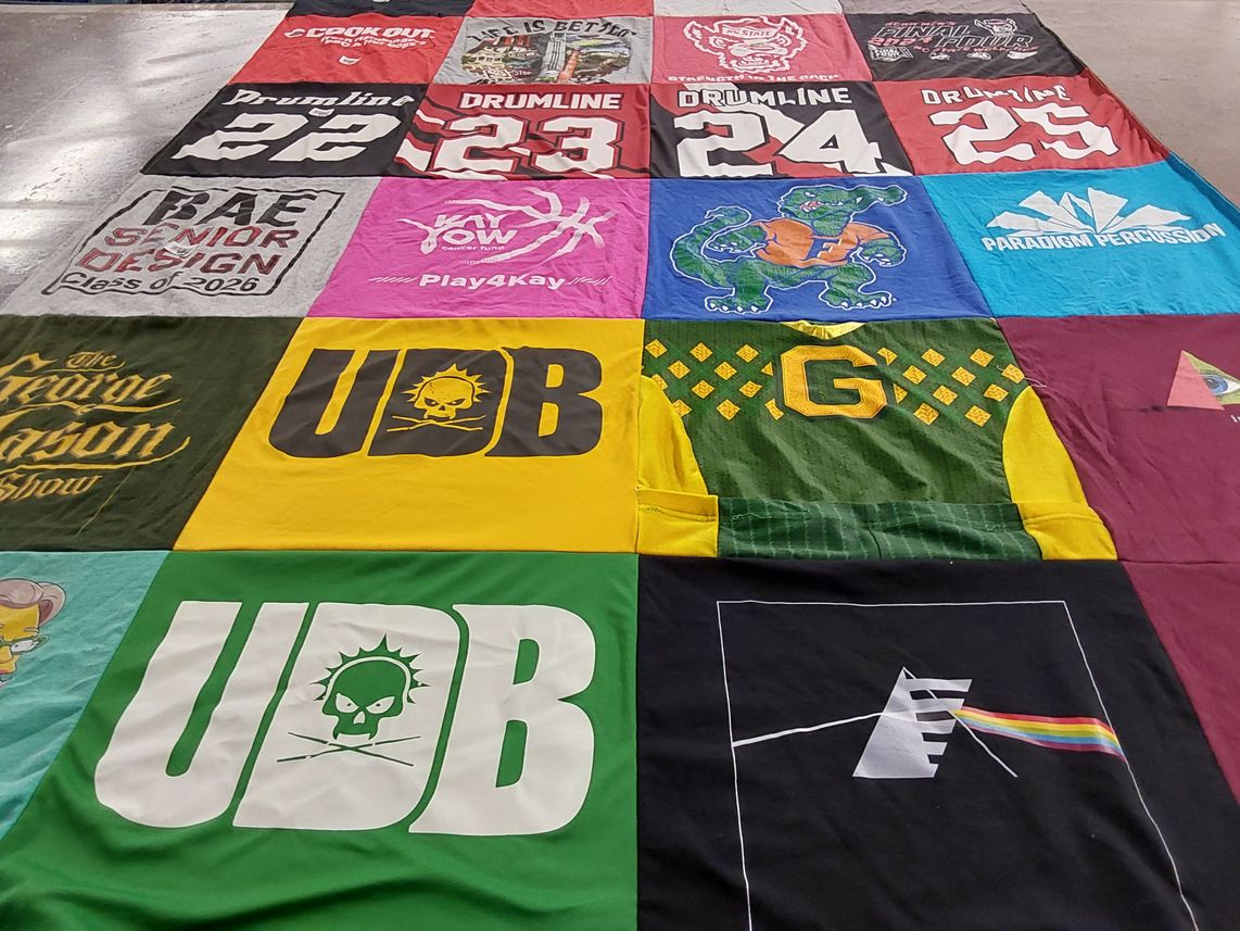 T-shirt quilt from george mason university by Kathleen from NC