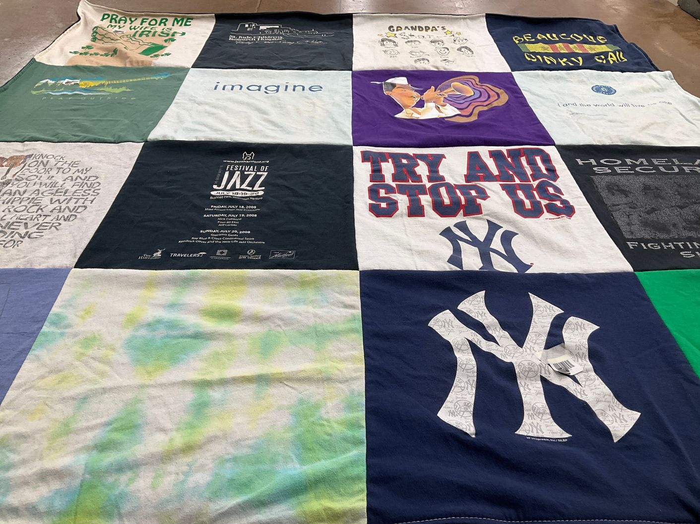 T-shirt quilt featuring new york yankees by Quinn from MA