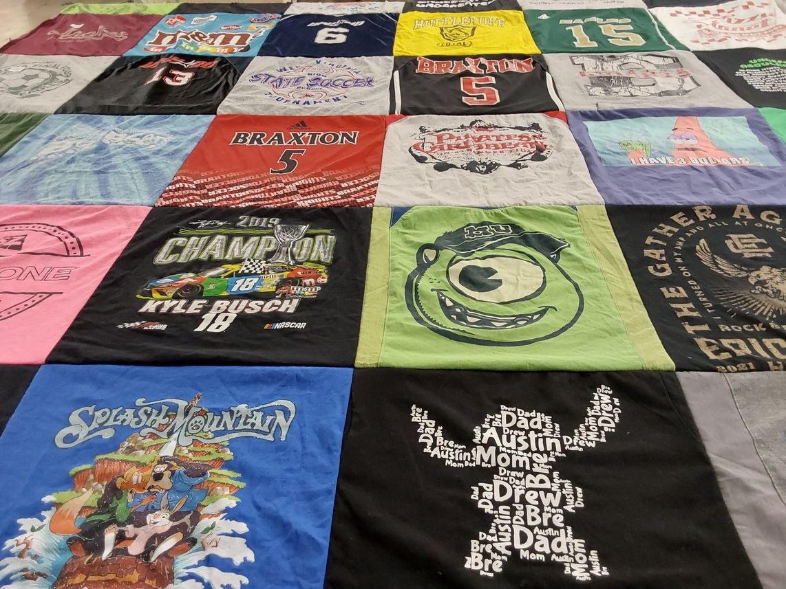 T-shirt quilt from kentucky university by Jessica from WV