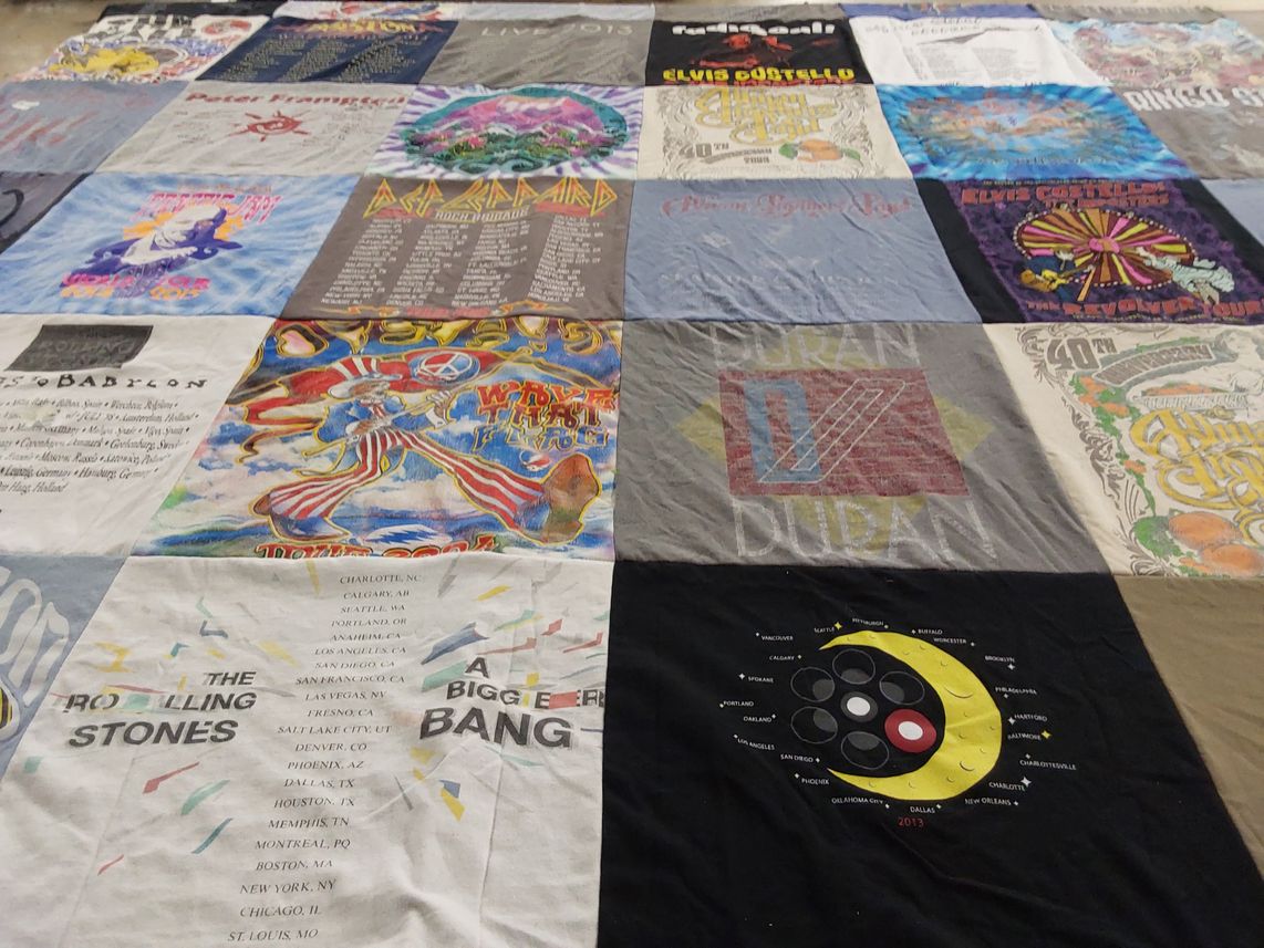 T-shirt quilt with music, concerts themes by Durann from SC
