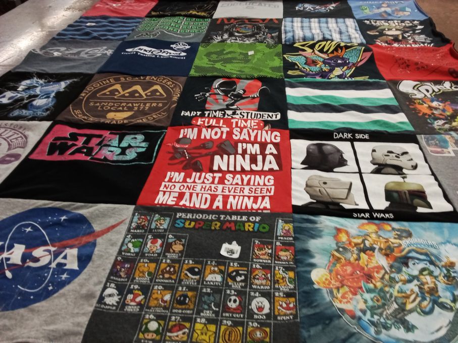 T-shirt quilt with video games, science fiction themes by David from UT