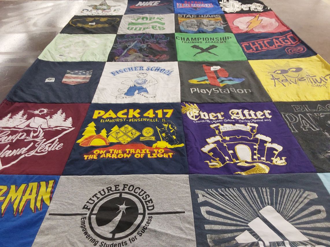 T-shirt quilt from fischer school by Christina from IL