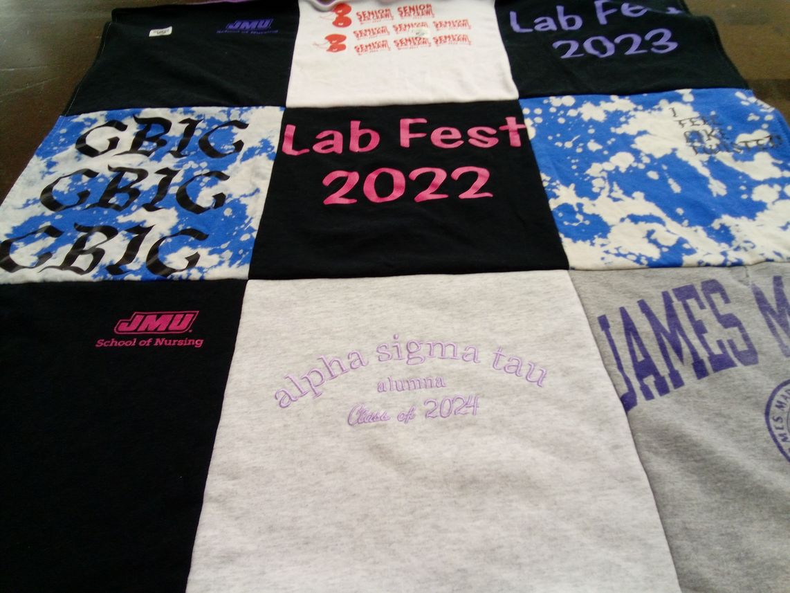 T-shirt quilt from james madison university by Susannah from MA