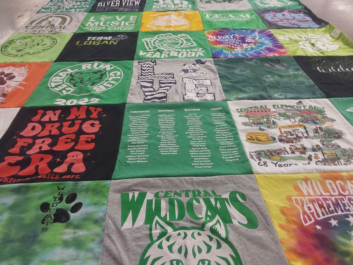 T-shirt quilt featuring wildcats by Natalie from IL