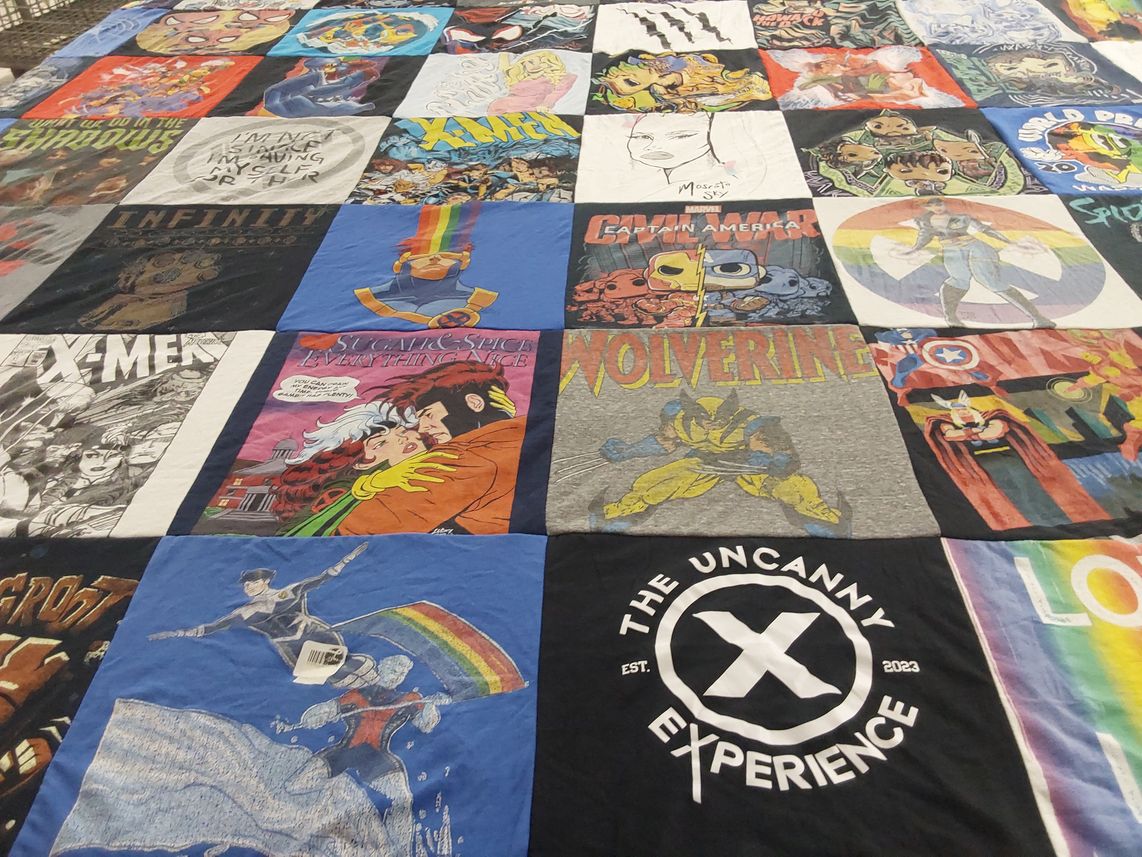 T-shirt quilt with comics, superheroes themes by Dante from WA