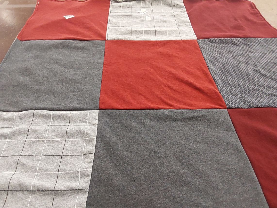 T-shirt quilt by Pauline from NV