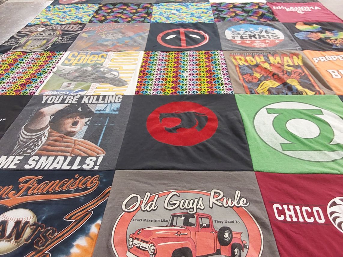 T-shirt quilt with movies, comics themes by Peggy from ID