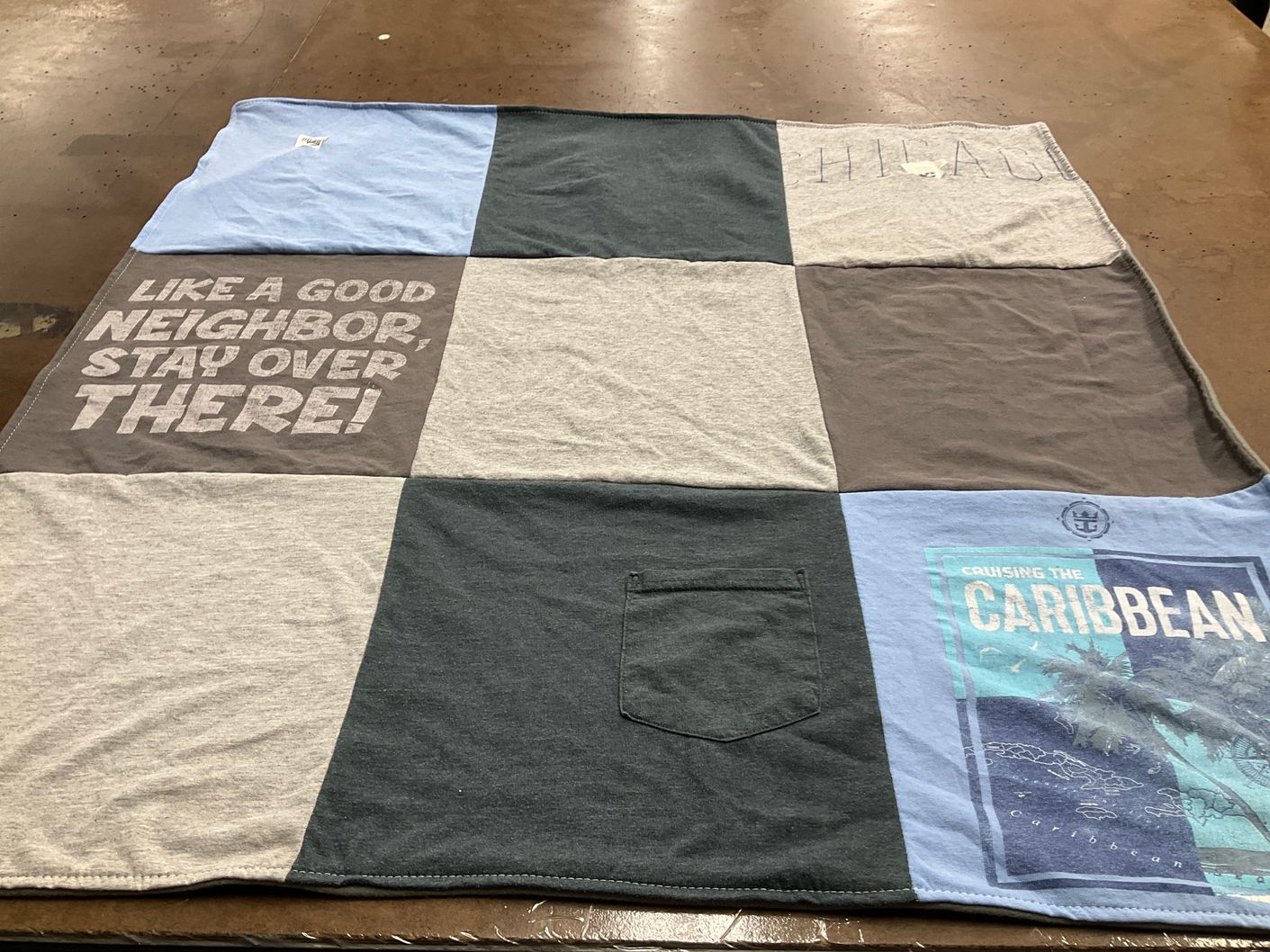 T-shirt quilt with travel, cruising themes by Kei-lah from GA