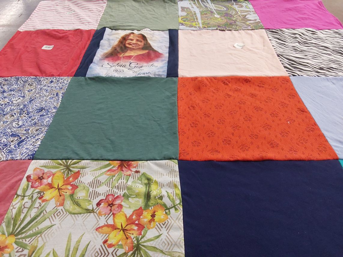 T-shirt quilt by Nellie from TX