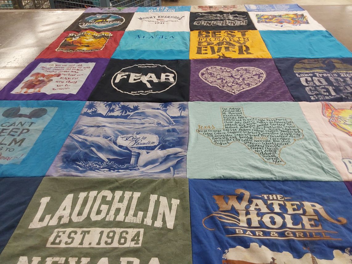 T-shirt quilt with travel, vacation themes by Josie from TX