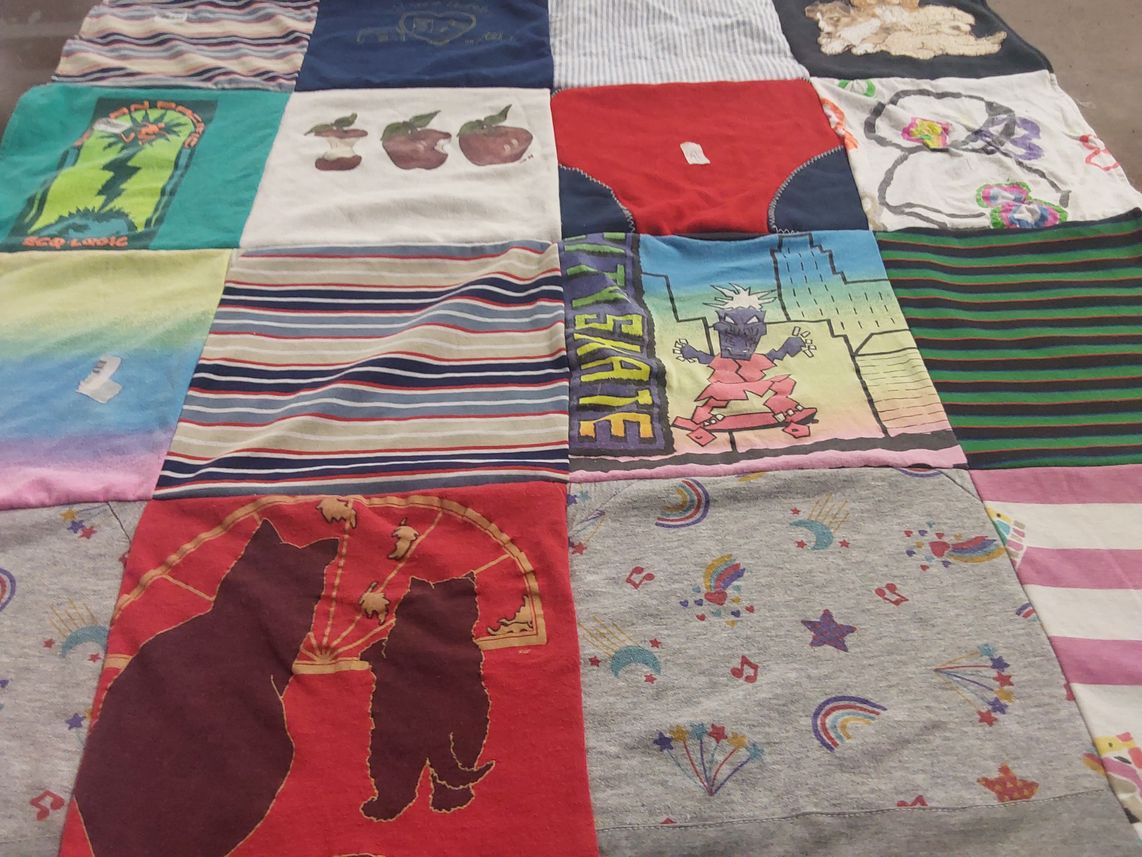 T-shirt quilt with skateboarding, art themes by Saralee from MI