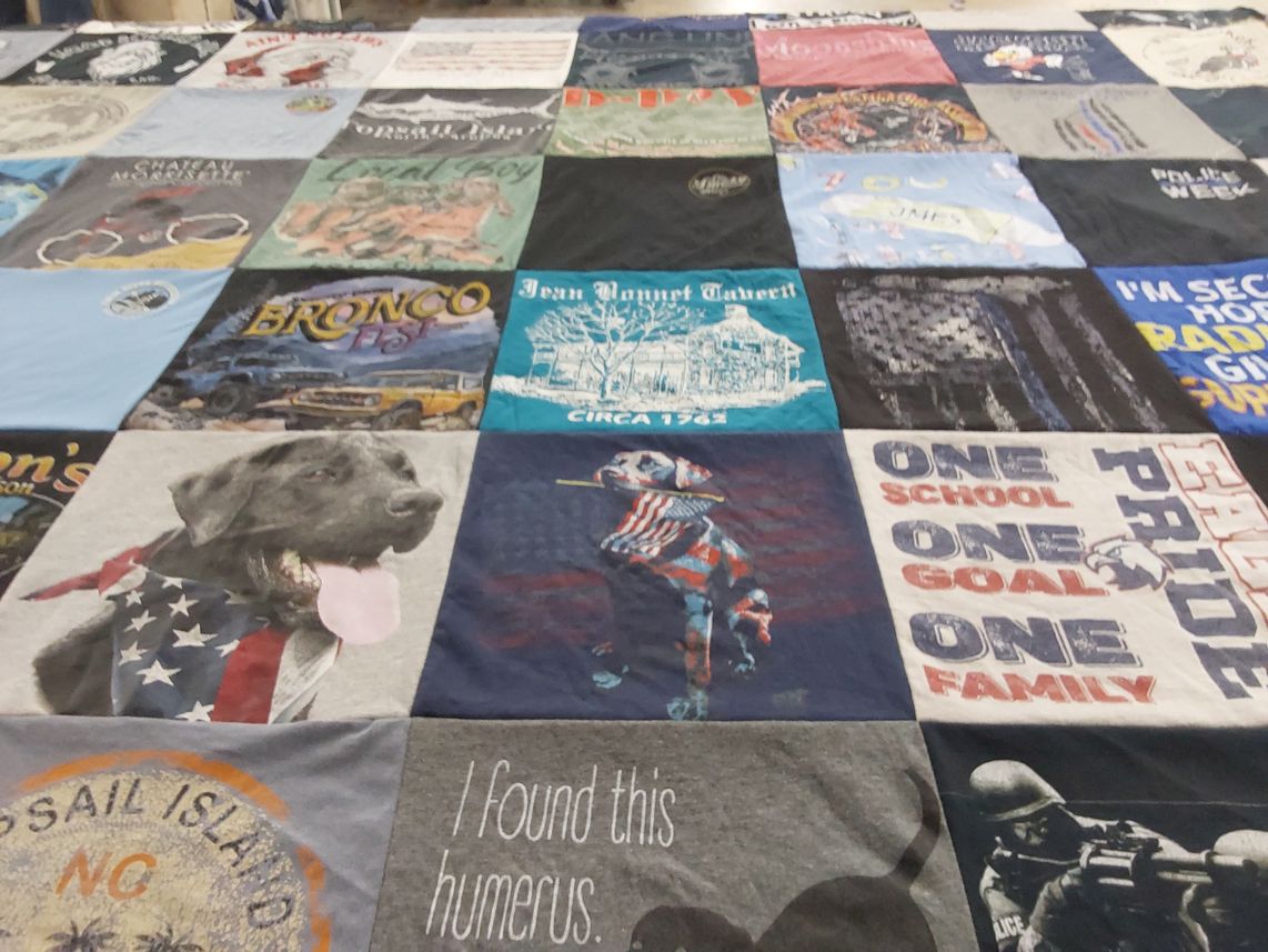 T-shirt quilt with dogs, humor themes by George from VA