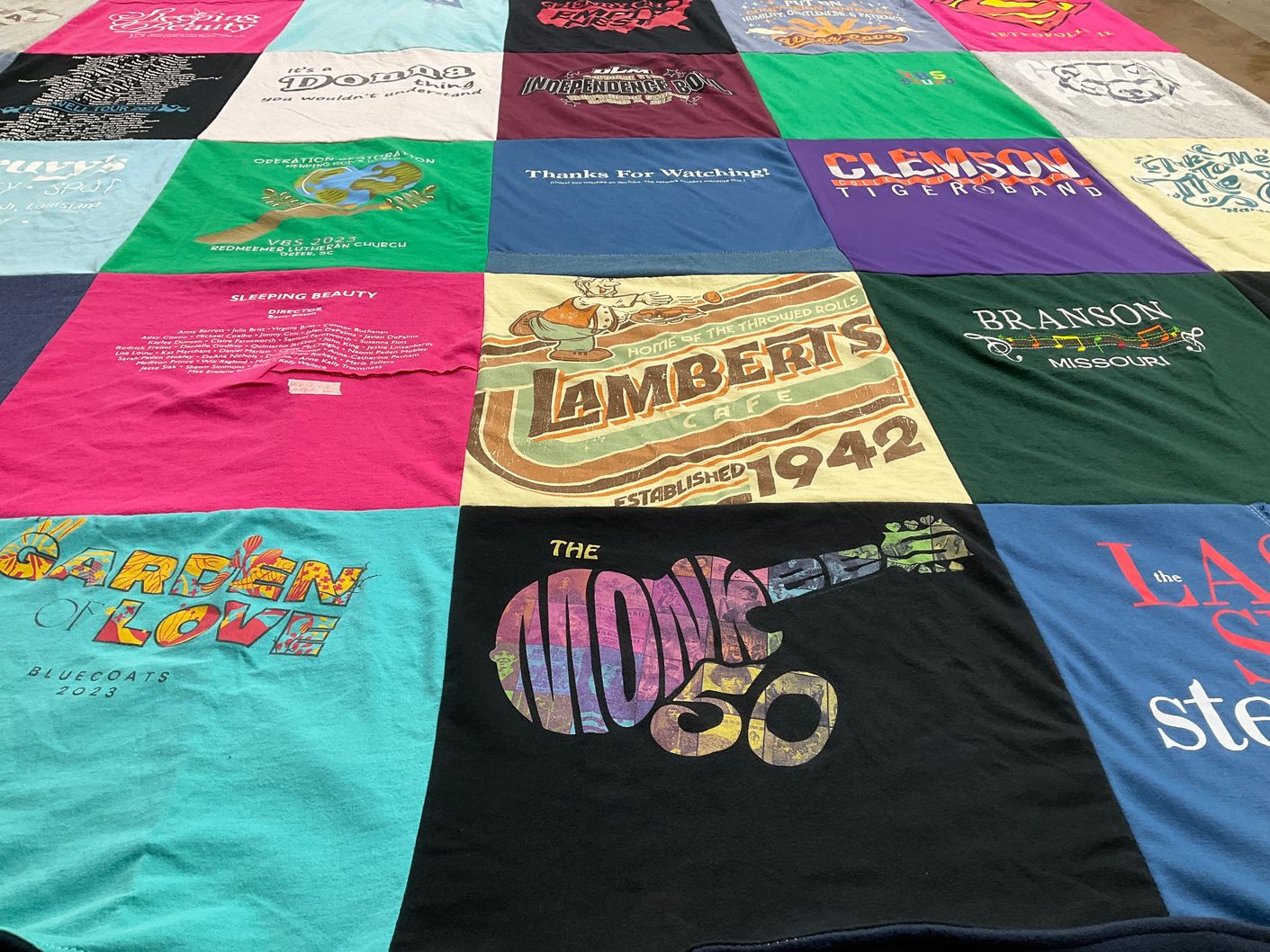 T-shirt quilt featuring bluecoats by Donna from SC