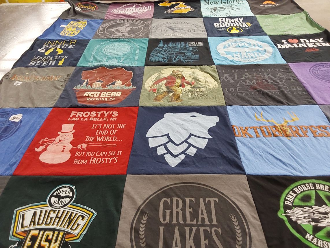 T-shirt quilt with brewing, craft beer themes by Lyndsay from MI