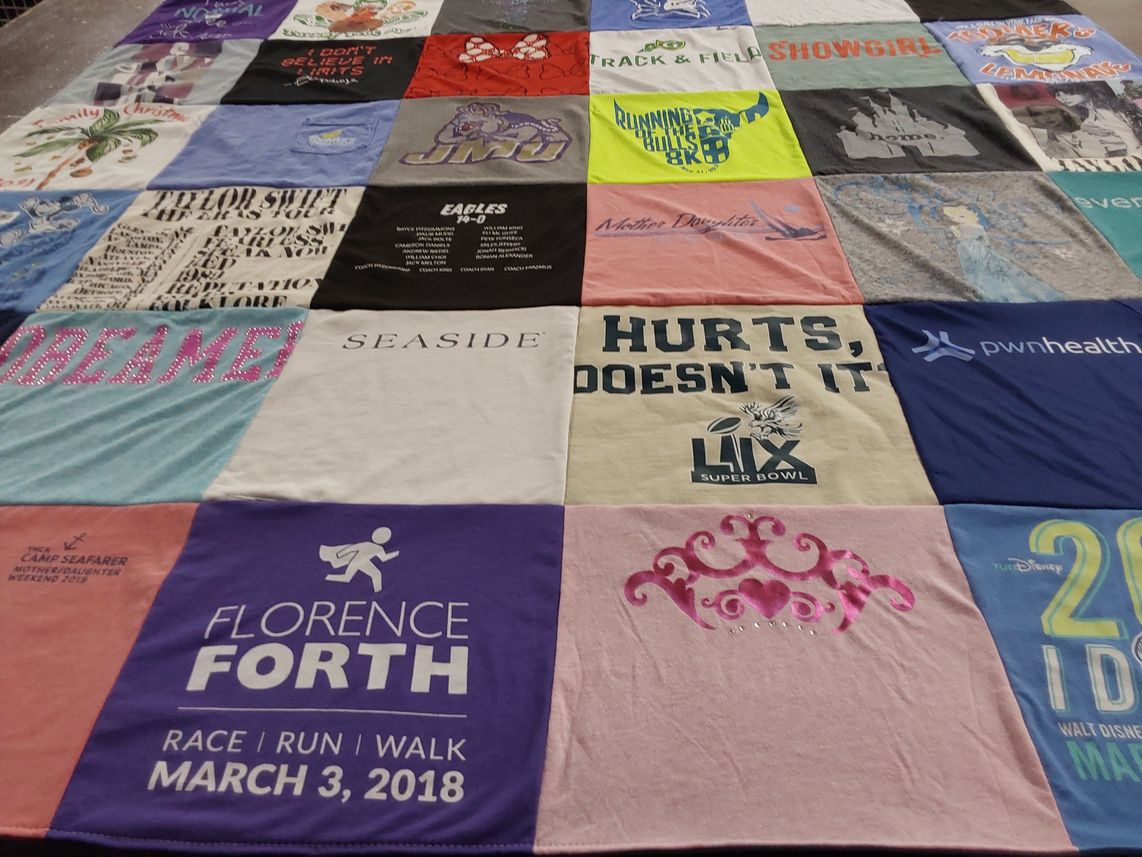 T-shirt quilt from james madison university by Robin from NC