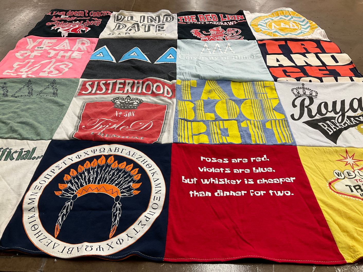 T-shirt quilt from university of illinois by Hailey from IL